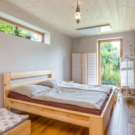 Prirodni Dum V Duchu Velryby Penzion 4*